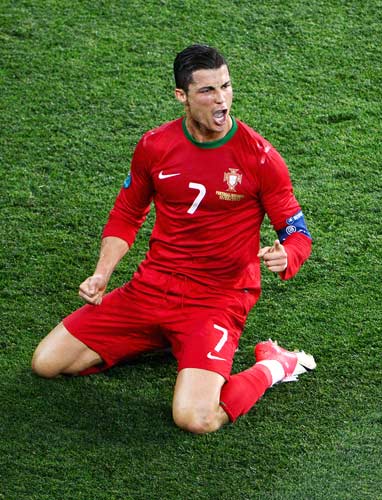 許多球迷開 許多球迷開