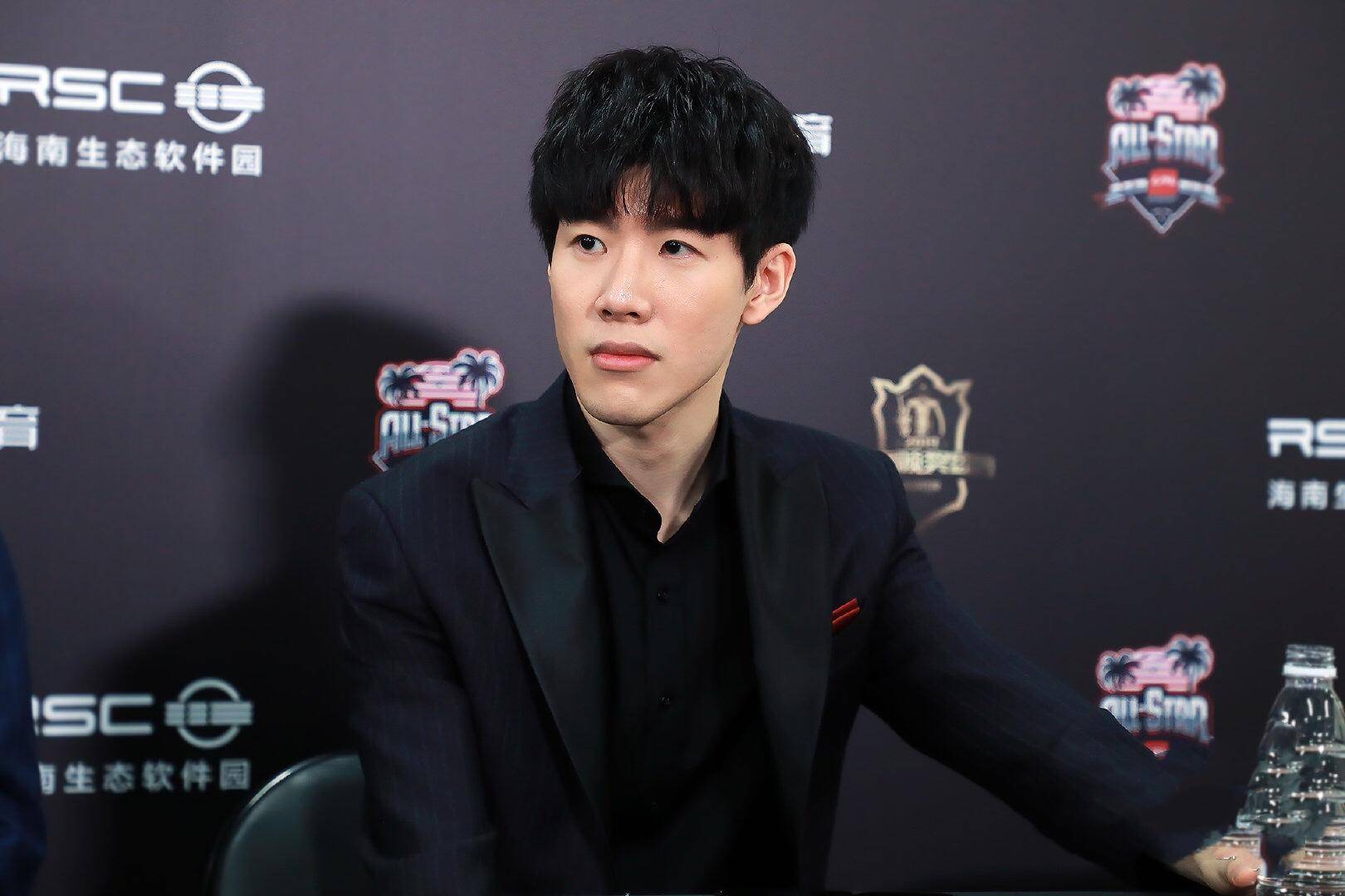 发短后站位